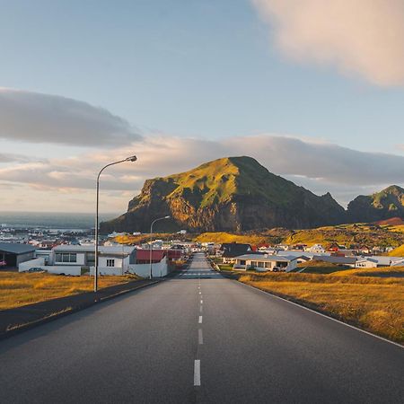 Westman Islands Inn فيستمانايار المظهر الخارجي الصورة